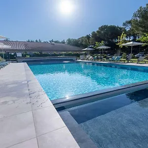 Kyriad Résidence - Plan De Campagne Apartahotel Cabriès